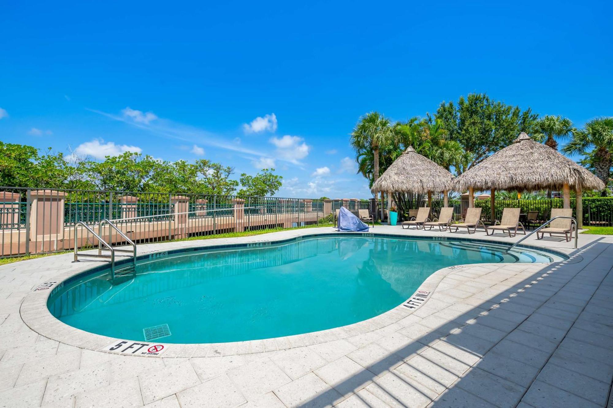 Best Western Intracoastal Inn Jupiter Exterior foto